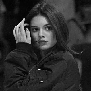 😐 emoji 'Kendall Jenner | @iStickerLand, Telegram sticker 21 of 91