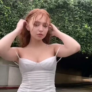 🩰 emoji Апельсин % @tragicshades Telegram sticker 19 of 25