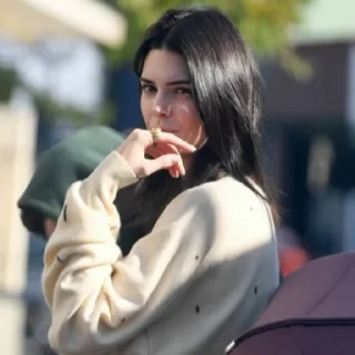 💧 emoji - Kendall Jenner | @Its_ArTina 💧 Telegram sticker 20 of 120