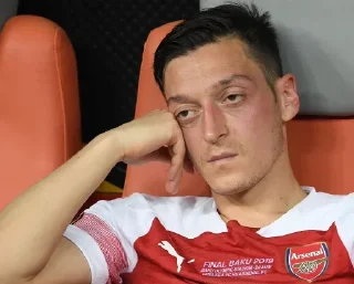 😓 emoji Arsenal by @footballstickers872 Telegram sticker 18 of 120