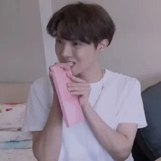 Sticker from ༻BTS` @MOODPACKS ༣
