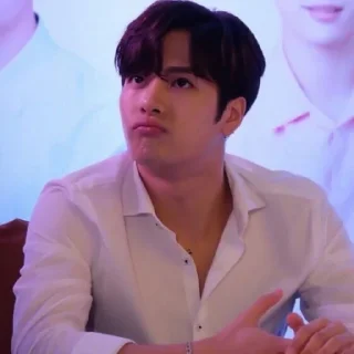Sticker from °💬 Jackson Wang @PiggyBack