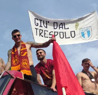 🦉 emoji Lazio burla d'italia 🤡🐀 Telegram sticker 2 of 15