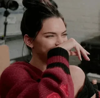 😐 emoji 'Kendall Jenner | @iStickerLand, Telegram sticker 20 of 91