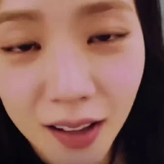 Sticker from blackpink @lunaloop_0