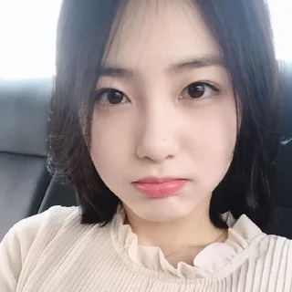 🌟 emoji Shin Ye Eun Telegram sticker 12 of 13