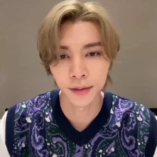 Sticker from ♡ ｊｏｈｎｎｙ ♡ by @helpbykeka