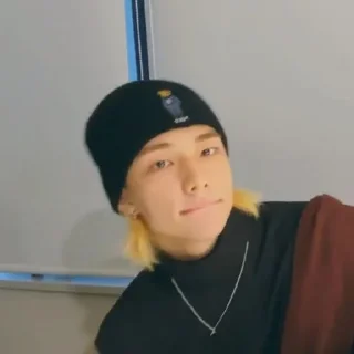 💛 emoji HyunChan @skzstickers Telegram sticker 12 of 69