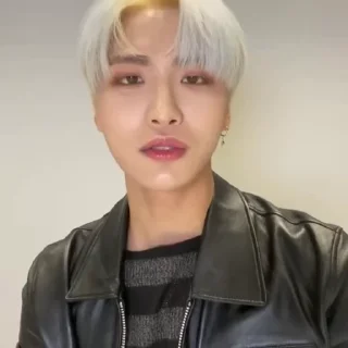 🌫️ seonghwa' @SM0TN, стикер Telegram 12 из 25