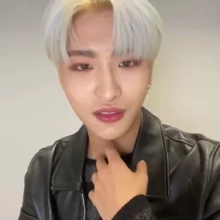 🌫️ seonghwa' @SM0TN, стикер Telegram 8 из 25