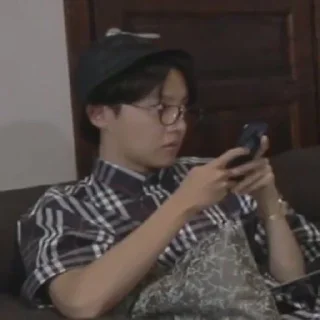 🍫 @SameOldShit | Hoseok, стікер Telegram 13 з 120