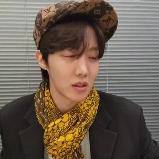 ‌‌  ﹐@zeusgifs  :  𝗌ᥙ𝗇 𝖿𝗅᥆𝗐ᥱ𝗋