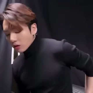 𝗏𝗄 .  @ZeusGifs  ⤸