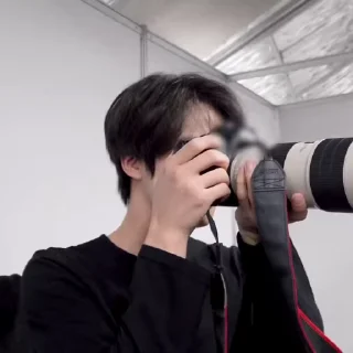 ™ 𝗁𝗈𝗉𝖾𝗃𝗂𝗇﹔@ZeusGifs ., sticker Telegram 7 sur 25