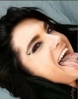 😜 Билл Каулитц 💋, стікер Telegram 17 з 29