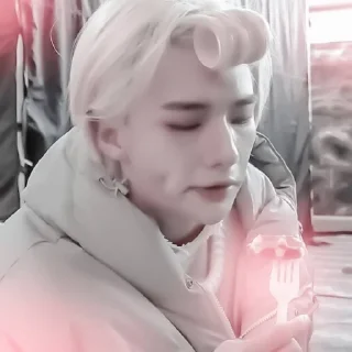 🍧 𖥻 hyunjin : 🍧 : @lumicore_present, стікер Telegram 14 з 40