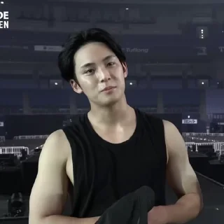 🪮 ‌ ‌ ‌ ‌ ‌ ‌ ‌ ‌ ‌ kim muscle (prediu), sticker Telegram 18 sur 25