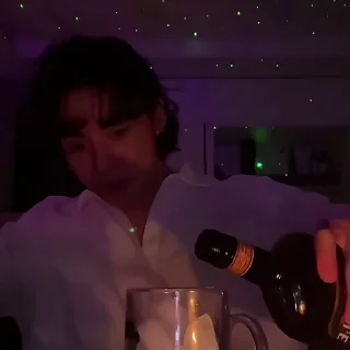 🥃 emoji ʲᵉᵒᶰ┊ᴊᴜɴɢᴋᴏᴏᴋ's video pack (@Toga_Robot) Telegram sticker 8 of 17