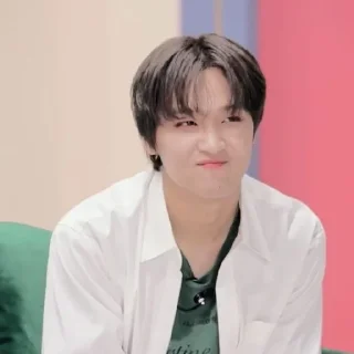 Sticker from — lee haechan ˖࣪ ·﹆ @gicelyra