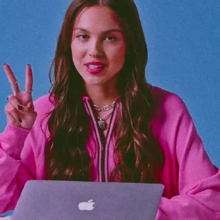 Sticker from .⋆olivia rodrigo .⋆ @sweetgrcnger
