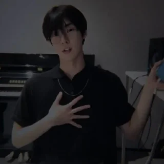 Sticker from ꓸ▵໋᳝۟݊DOYOUNG @KIMJCNNIESTᭂ໋݊ꓸ̼
