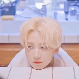 Sticker from 𝙅𝙚𝙤𝙣𝙜𝙝𝙖𝙣 𝙥𝙖𝙘𝙠 𝙗𝙮 @hOOMANTEEN