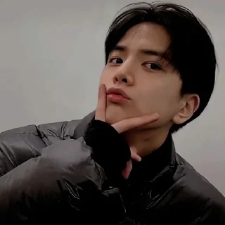 Sticker from Younghoon ⋆ @KOCOKNDASE
