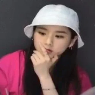 🤔 emoji ଘ 𝐇𝐄𝐄𝐉𝐈𝐍 𝐌𝐄𝐌𝐄𓂅 Telegram sticker 9 of 24