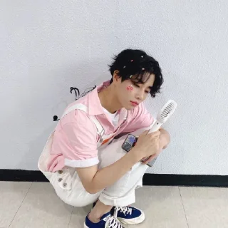 Sticker from ASTRO