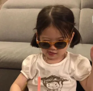 Sticker from baby sulli @ruangalga