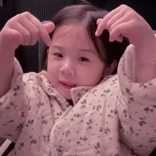 🦋 emoji Baby sulli @denganrisadisini Telegram sticker 1 of 15
