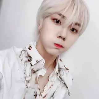 Sticker from Seongmin
