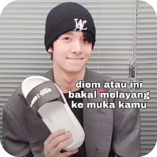 Sticker from meme kpop @arukastiker
