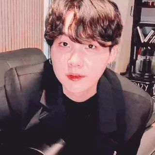 Sticker from min yoongi | @mentahaneditkak