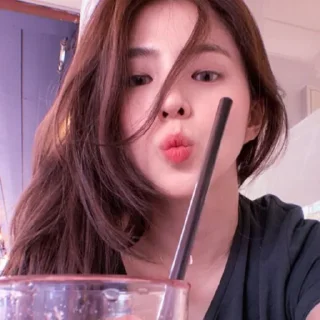 🍎 emoji @CLAYASOYヽas HAN SO HEE ⚘ೃ Telegram sticker 2 of 51