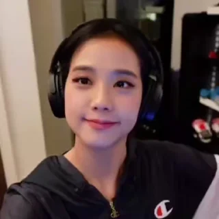 🥀 emoji KIM JISOO , @whatswrongbbygirl Telegram sticker 8 of 69