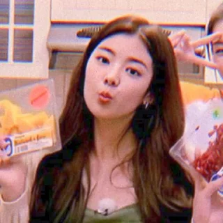 Sticker from @CLAYASOYヽas LIA ⚘ೃ