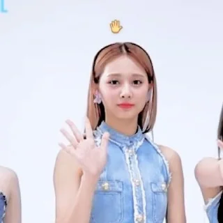 Sticker from tzuyu ! @pinkypenguin