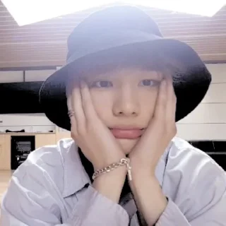 🥛 emoji HYUNJIN ⋆ @KIMJCNNIEST Telegram sticker 16 of 41