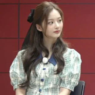 Sticker from sullyoon✧