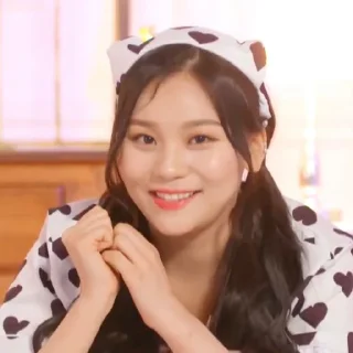 Sticker from Umji pa @multichannelroom