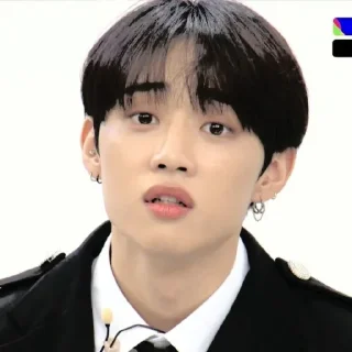 Sticker from — kim sunwoo ˖࣪ ·﹆ @gicelyra