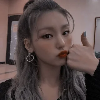 Sticker from HWANG YEJI DARK PT.2