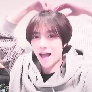 Sticker from Choi Beomgyu ‖ @GEUUGEUU