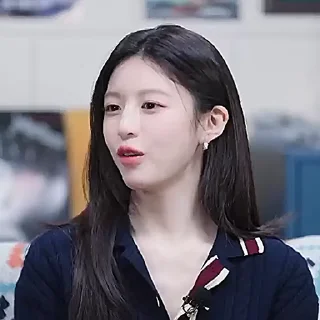 Sticker from Goyounjung :: @gifceline