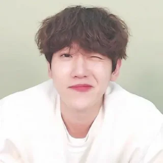 Sticker from Hak paten [ @BBAEKHYUN92 ]