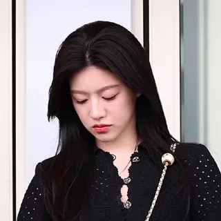 🌟 emoji Go Younjung :: @gifceline Telegram sticker 9 of 40