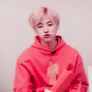 Sticker from ᥒᥲ jᥲᥱ꧑ιᥒ @CUTESTNANA