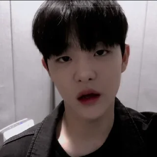 Sticker from Jihoon - @RAYN_JAR