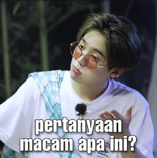 😘 emoji trejo meme @memestikerkpop Telegram sticker 24 of 53